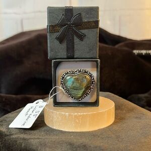 Artisan Crafted Labradorite Heart Ring in 925 Sterling Silver Sz 8